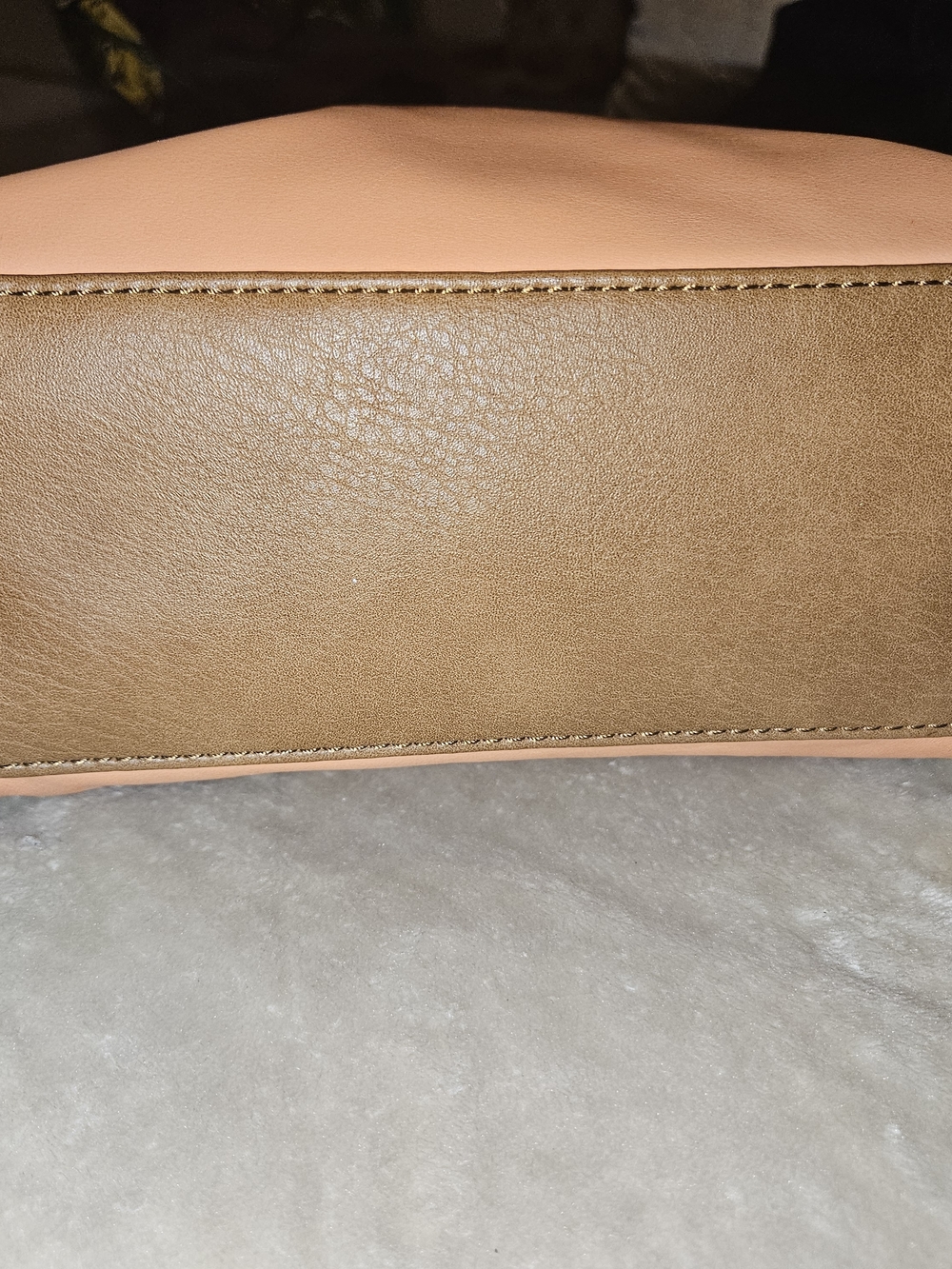 The SakLeather Crossbody Bag in Peach/Tan - Picture 10 of 16